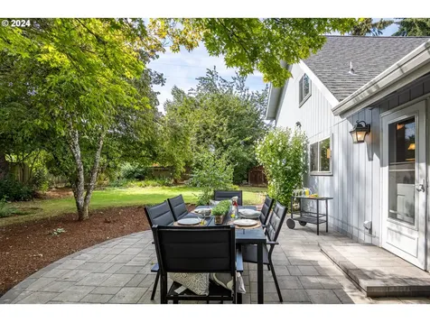 644 Pool Street Eugene OR 97401