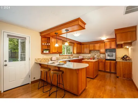 644 Pool Street Eugene OR 97401
