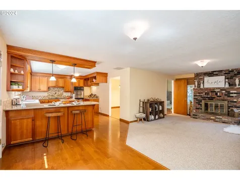 644 Pool Street Eugene OR 97401