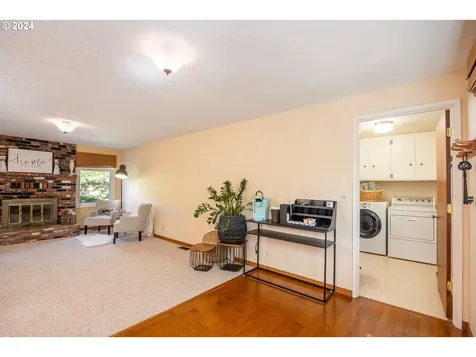 644 Pool Street Eugene OR 97401