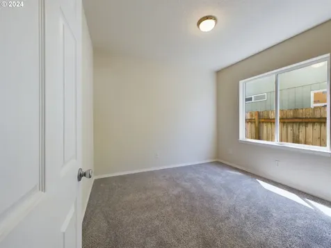 106 Ne Blair Street Sheridan OR 97378