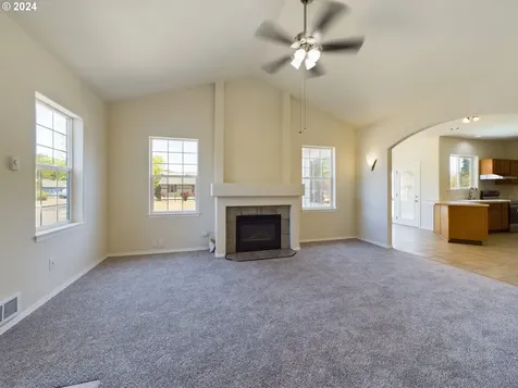 106 Ne Blair Street Sheridan OR 97378