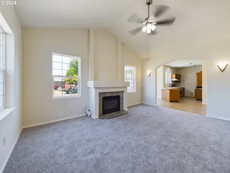 106 Ne Blair Street Sheridan OR 97378