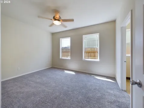106 Ne Blair Street Sheridan OR 97378