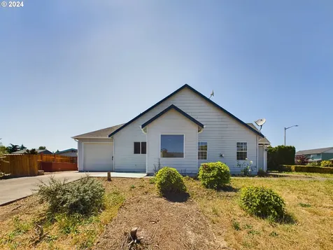 106 Ne Blair Street Sheridan OR 97378