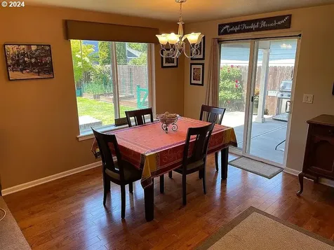 170 11th Street Jefferson OR 97352