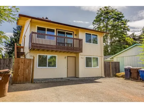 712 SE Russell Street Camas WA 98607