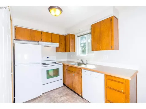 712 SE Russell Street Camas WA 98607