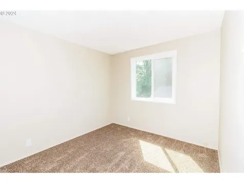 712 SE Russell Street Camas WA 98607