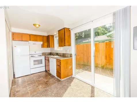 712 SE Russell Street Camas WA 98607