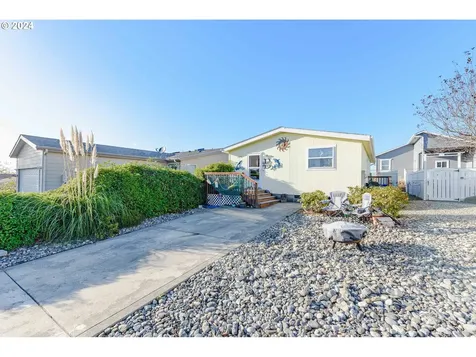 1080 Kentucky Avenue Coos Bay OR 97420
