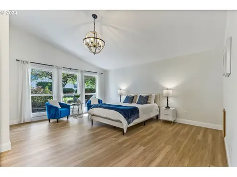 2214 NE 158th Avenue Portland OR 97230