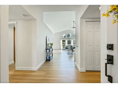 2214 NE 158th Avenue Portland OR 97230