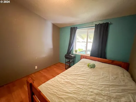 1949 Se Palmquist Road Gresham OR 97080