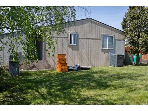 1949 Se Palmquist Road Gresham OR 97080