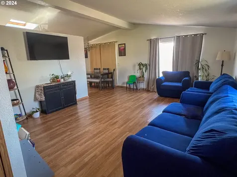 1949 Se Palmquist Road Gresham OR 97080