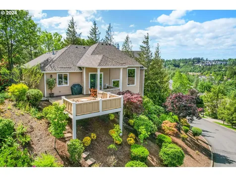 9621 NW Fleischner Street Portland OR 97229