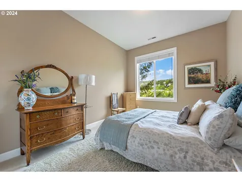 9621 NW Fleischner Street Portland OR 97229