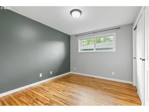 1394 Ne Arrowwood Street Hillsboro OR 97124