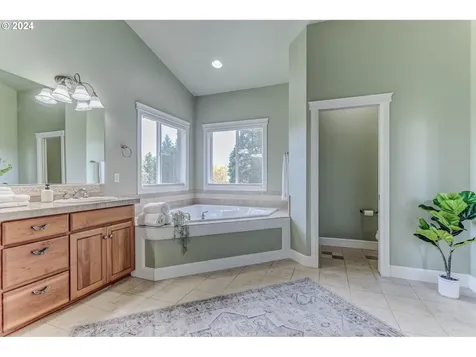 12609 Ne 246th Court Brush Prairie WA 98606
