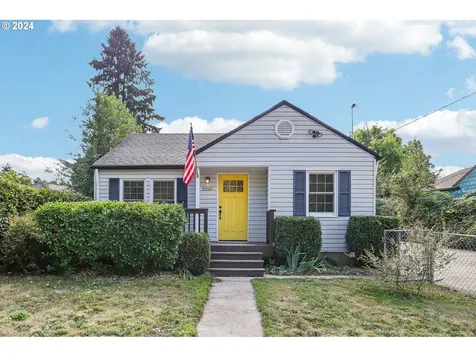 9320 N Saint Johns Avenue Portland OR 97203