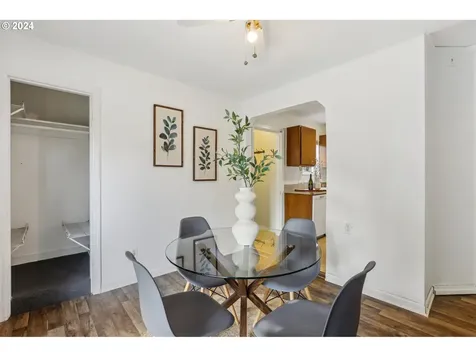 9320 N Saint Johns Avenue Portland OR 97203