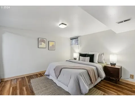 9320 N Saint Johns Avenue Portland OR 97203