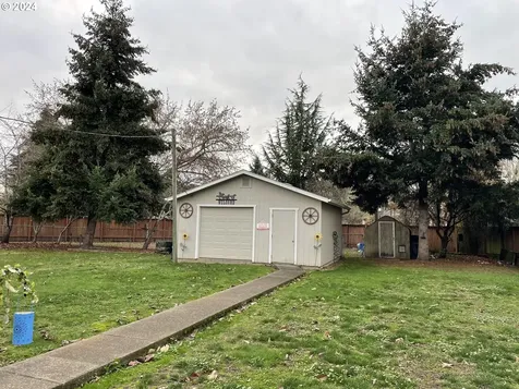 3511 SE Brookwood Avenue Hillsboro OR 97123