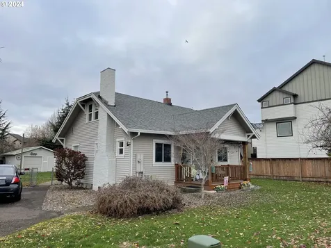 3511 SE Brookwood Avenue Hillsboro OR 97123