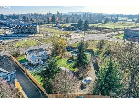 3511 SE Brookwood Avenue Hillsboro OR 97123