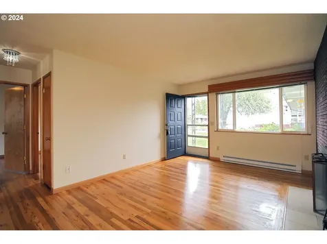 6431 Se Rhone Street Portland OR 97206