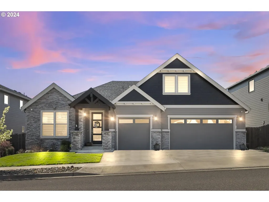 1269 S 44th Avenue Ridgefield WA 98642