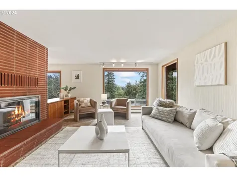 1228 Sw 60th Avenue Portland OR 97221