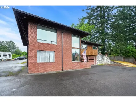 1228 Sw 60th Avenue Portland OR 97221