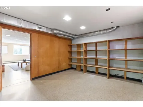 1228 Sw 60th Avenue Portland OR 97221