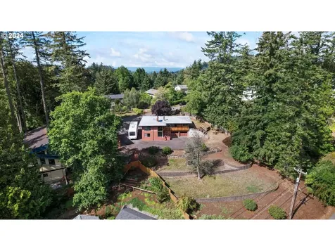 1228 Sw 60th Avenue Portland OR 97221