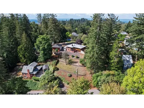 1228 Sw 60th Avenue Portland OR 97221
