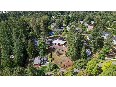 1228 Sw 60th Avenue Portland OR 97221