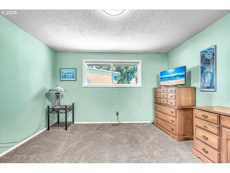 1416 Se 151st Avenue Portland OR 97233