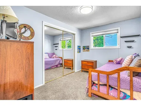 1416 Se 151st Avenue Portland OR 97233