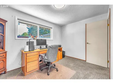 1416 Se 151st Avenue Portland OR 97233