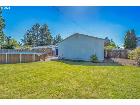 1416 Se 151st Avenue Portland OR 97233