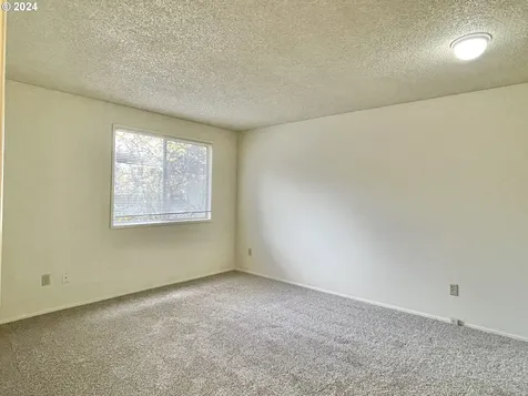 13010 NE Pinebrook Street Vancouver WA 98684