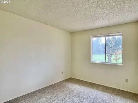 13010 NE Pinebrook Street Vancouver WA 98684