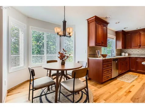 16675 SW Heceta Court Beaverton OR 97007