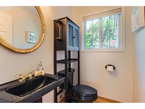 16675 SW Heceta Court Beaverton OR 97007