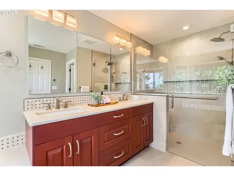 16675 SW Heceta Court Beaverton OR 97007