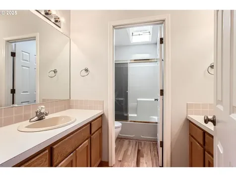 16675 SW Heceta Court Beaverton OR 97007