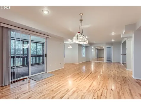 16675 SW Heceta Court Beaverton OR 97007