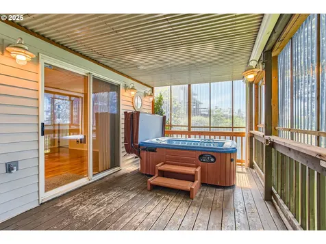 16675 SW Heceta Court Beaverton OR 97007